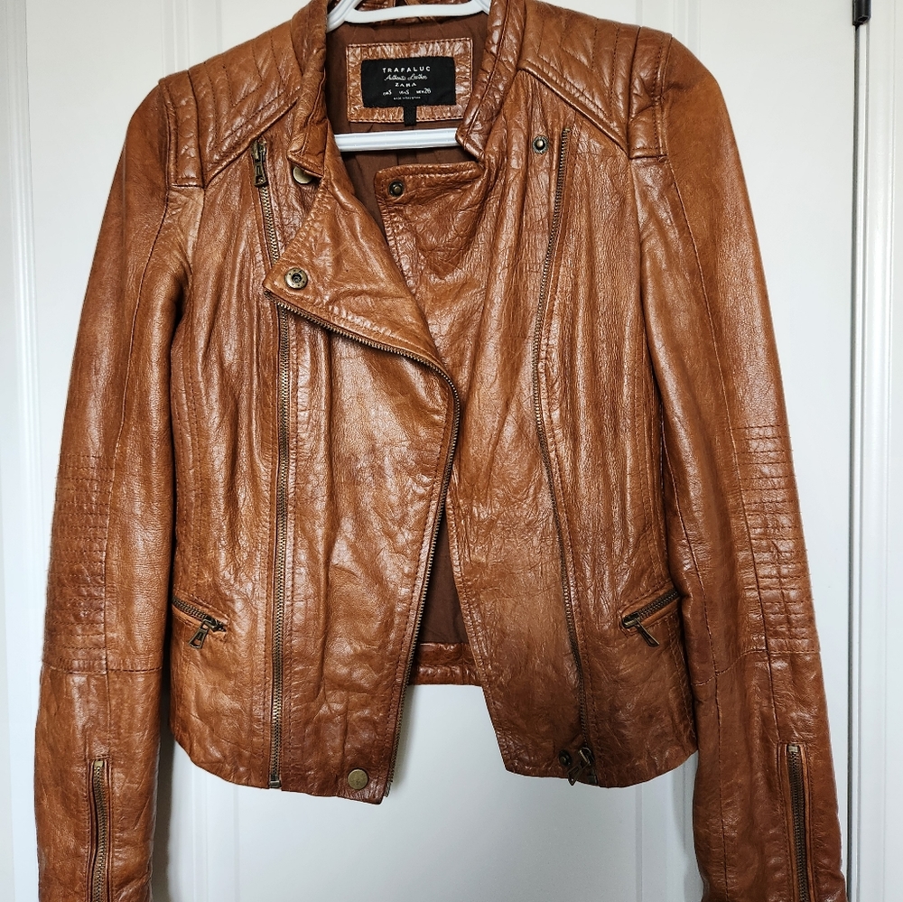 Zara trafaluc leather jacket (Camel)